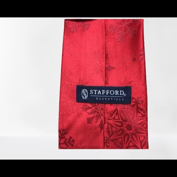Christmas necktie red silk snowflakes - Picture 3 of 4